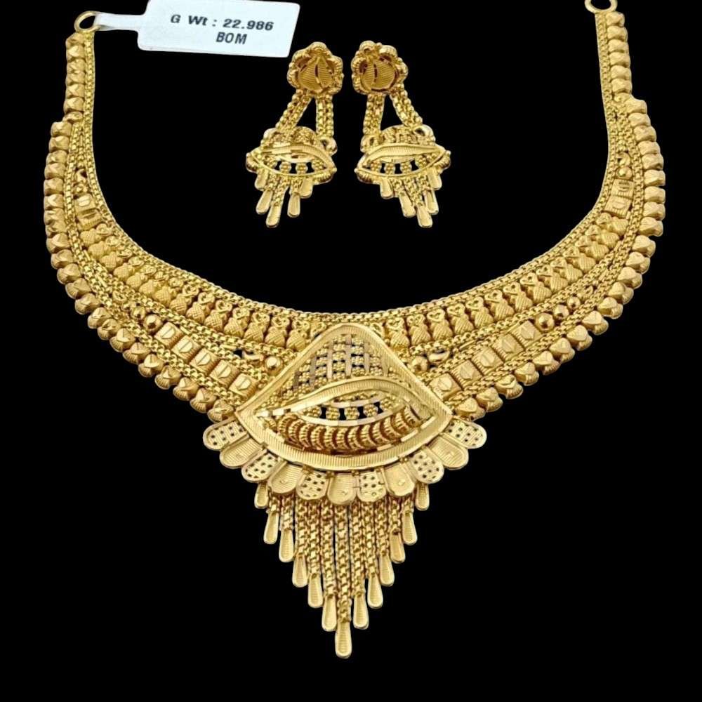 Gold Necklace Set